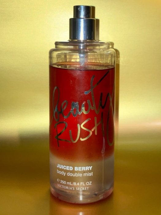 Esencia inspirada en BEAUTY RUSH JUICED BERRY